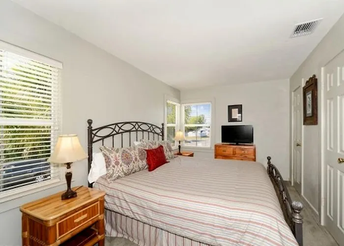 Charming With A Private Pool In Indian Rocks Beach, Florida Clearwater Beach