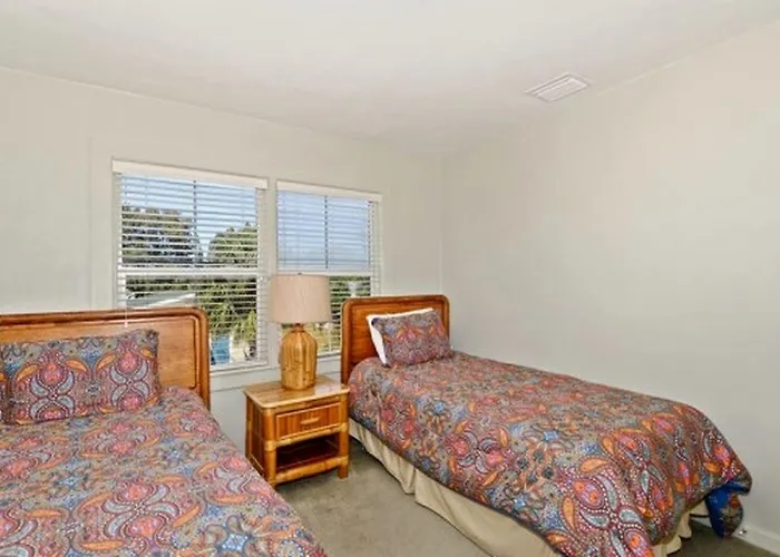 Charming With A Private Pool In Indian Rocks Beach, Florida Holiday home *